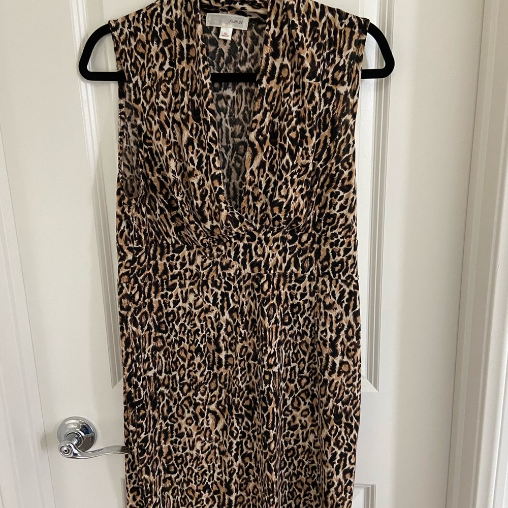 Faith 21 Leopard silk dress with stretch
